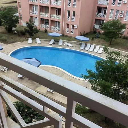 Apartman In Sunny Day 6 Napospart